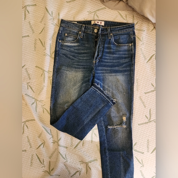 AMO Babe jeans sz 30 - Picture 1 of 7